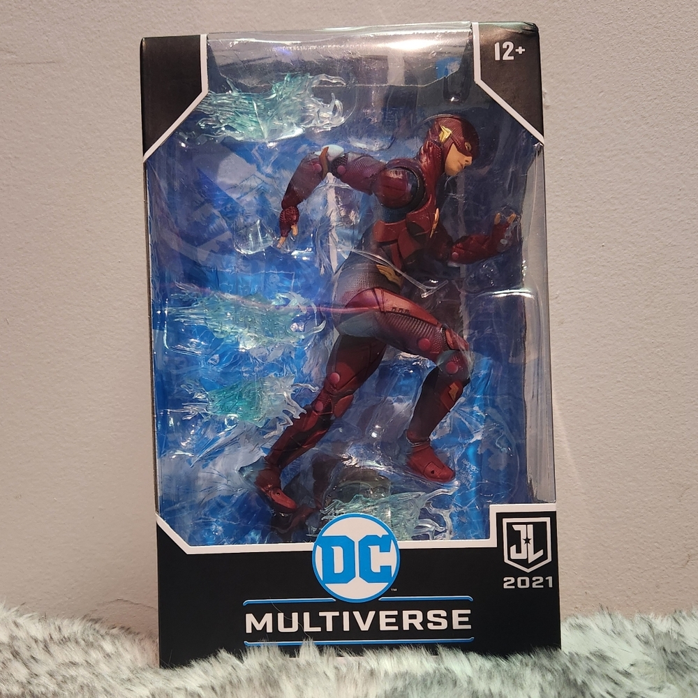 NIB Justice League The Flash Figurine